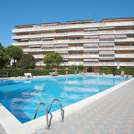 Pleasant With Shared Pool *